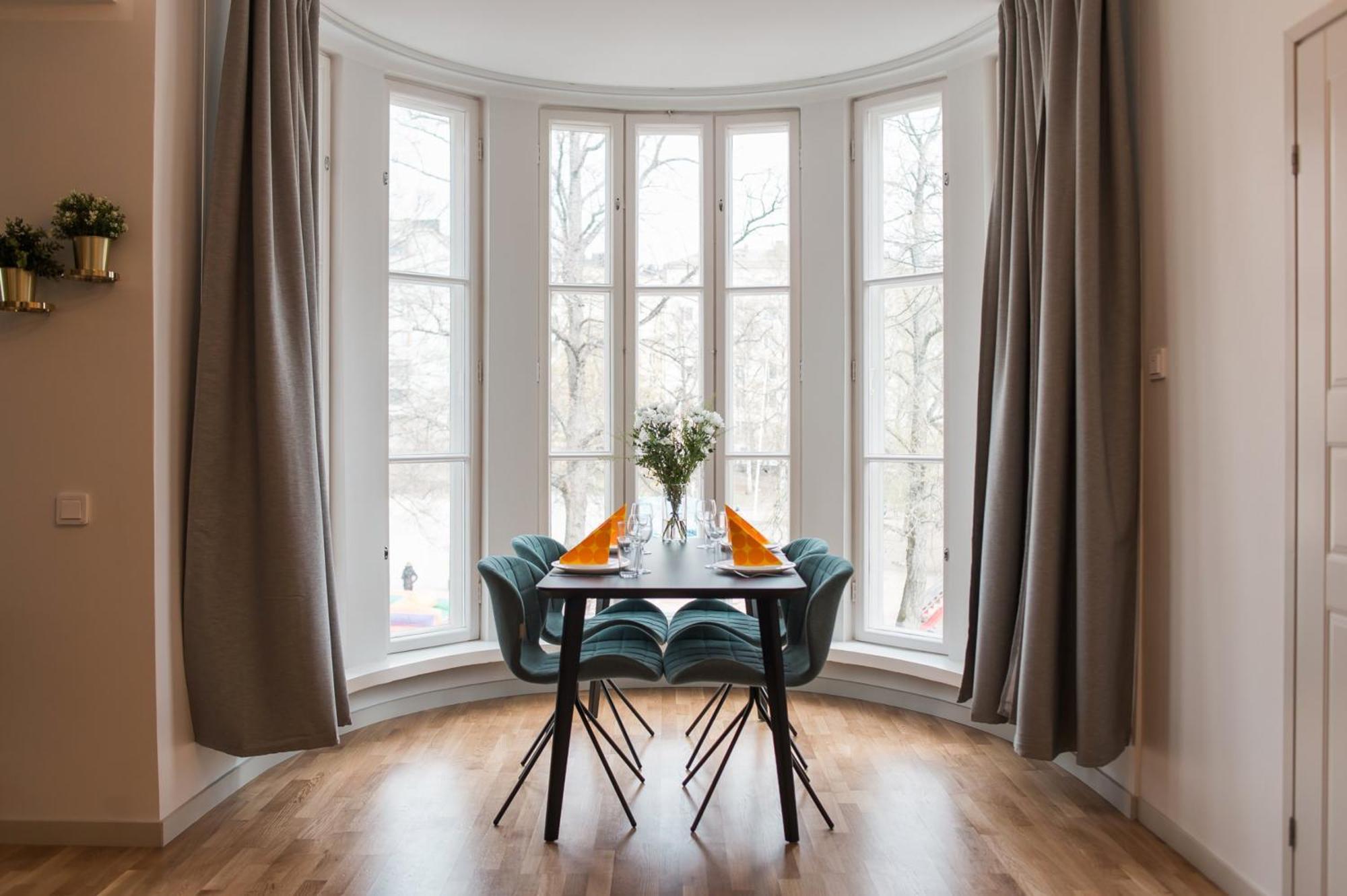Forenom Serviced Apartments Helsinki Toeoeloe Exterior photo